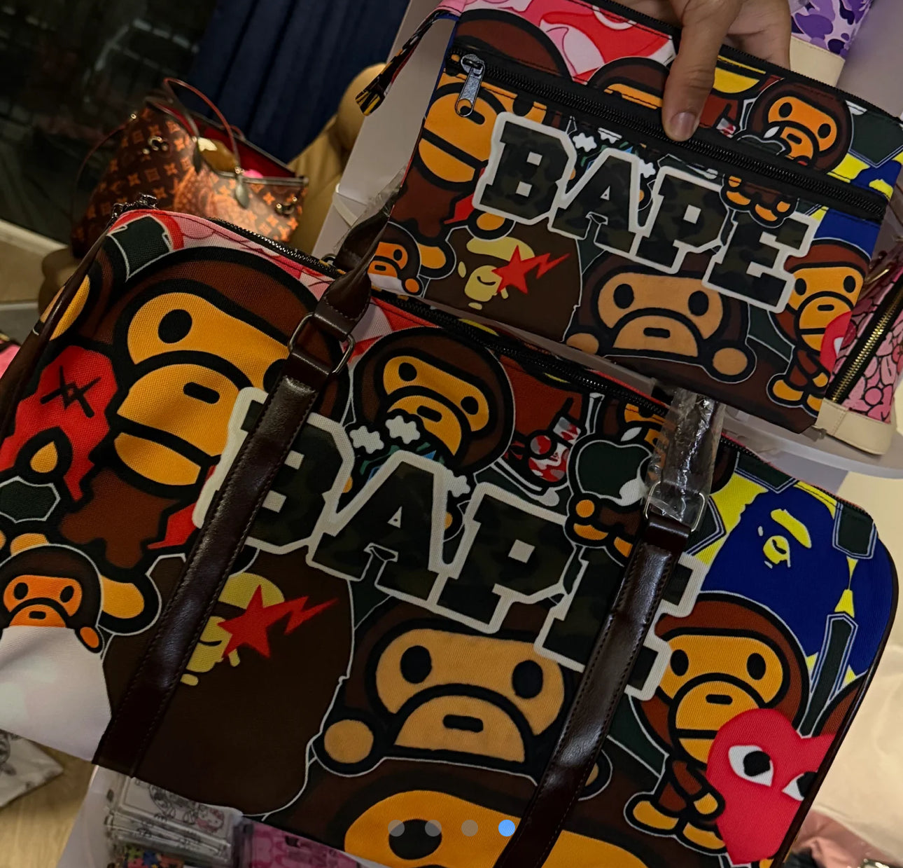 Duffle bags ( only duffle bag)