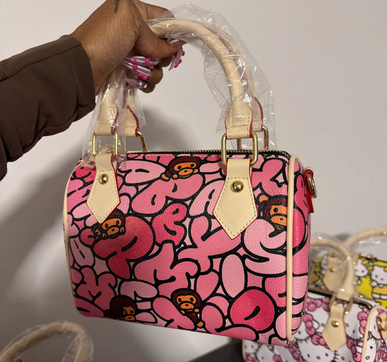 Small pillow bags (comes with a strap)